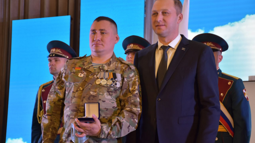 Ради общего дела: в саратовском правительстве отпраздновали День народного единства