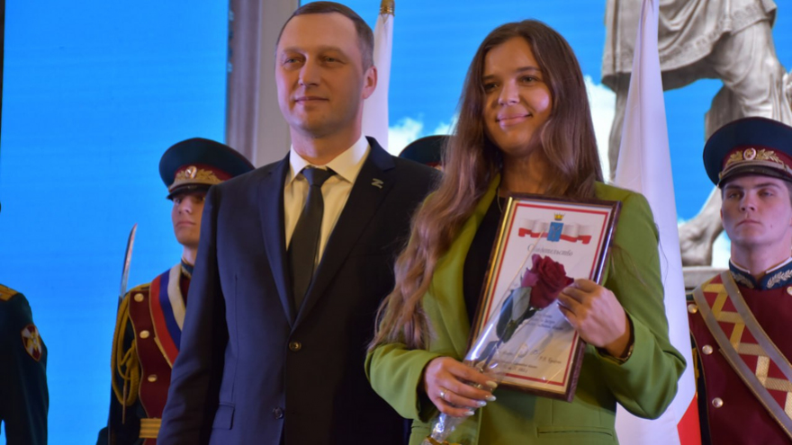 Ради общего дела: в саратовском правительстве отпраздновали День народного единства