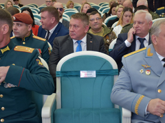 Ради общего дела: в саратовском правительстве отпраздновали День народного единства