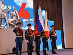 Ради общего дела: в саратовском правительстве отпраздновали День народного единства