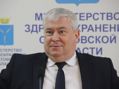 Не упускаем момент: саратовский министр здравоохранения привился от гриппа