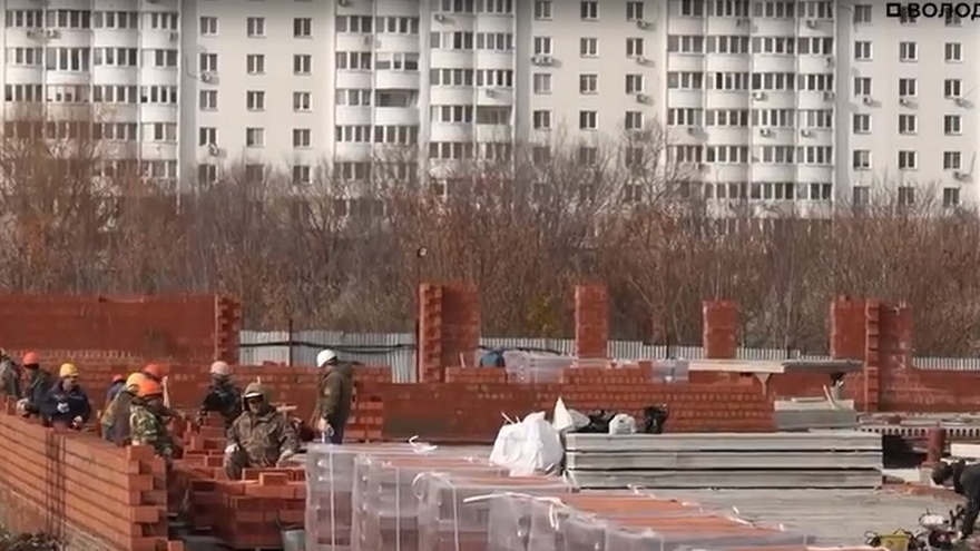 Володин поручил открыть новую школу в Солнечном-2 к осени 2026 года