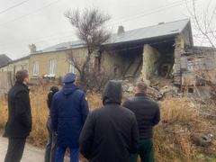 В Саратове развалился аварийный жилой дом