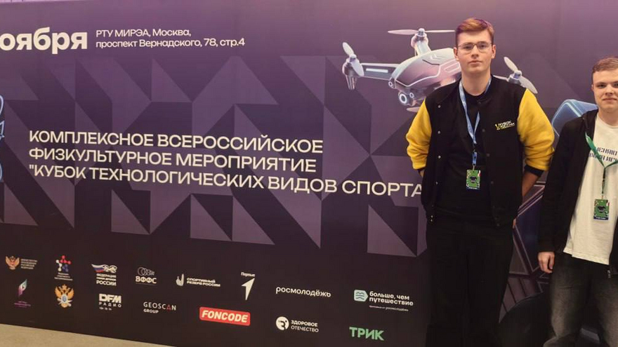 Маленький специалист по роботам из Саратова выиграл поездку в ОАЭ