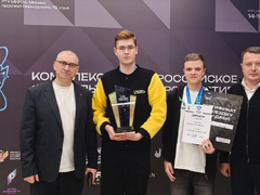 Маленький специалист по роботам из Саратова выиграл поездку в ОАЭ