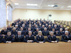 К ним идут за помощью и советом: саратовские участковые выявили 18,5 тысячи нарушений и преступлений
