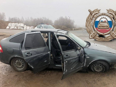Двое травмировались на выезде из Саратова