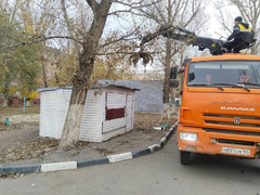 В Саратове за год снесли 1,7 тысячи незаконных гаражей, ларьков и баннеров