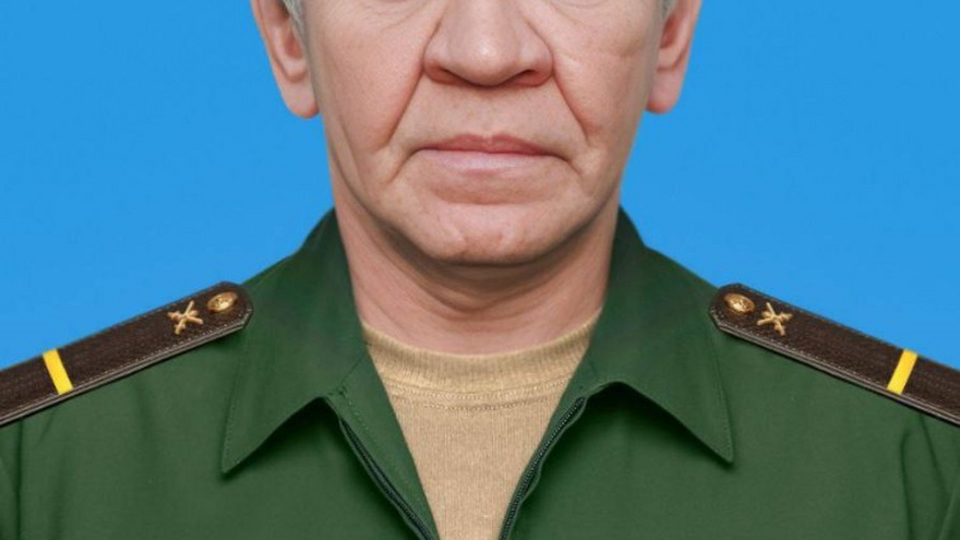 В Саратовской области простились с погибшим на СВО год назад Александром Литвиновым