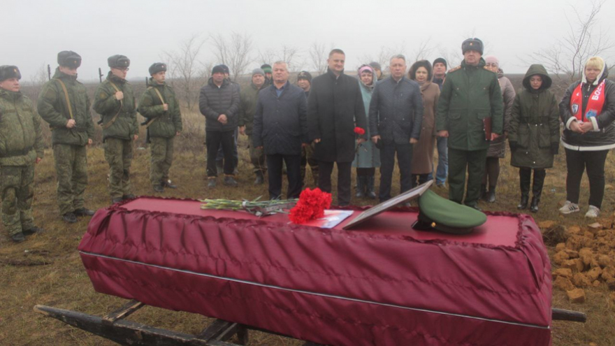 На СВО погиб саратовский рядовой Авганян: его похоронили на аллее Героев