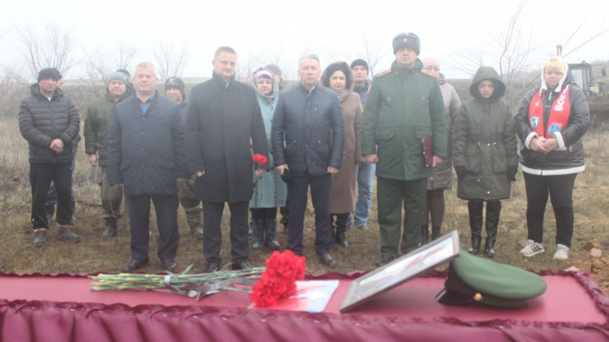 На СВО погиб саратовский рядовой Авганян: его похоронили на аллее Героев