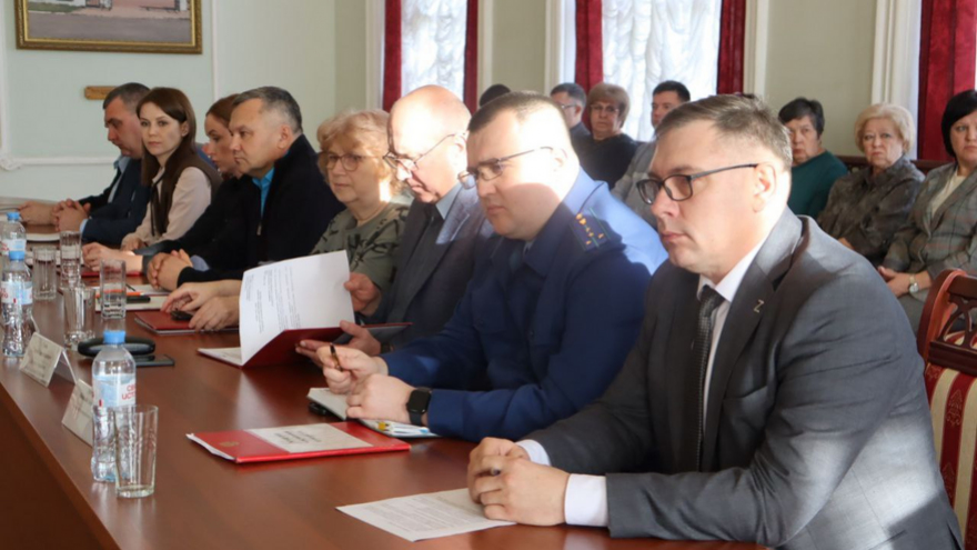 Временным главой Аткарского района назначен Андрей Глухов
