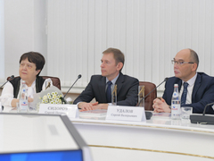 Премия Высота: саратовские педагоги получили 2,1 млн