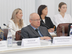 Премия Высота: саратовские педагоги получили 2,1 млн