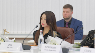 Премия Высота: саратовские педагоги получили 2,1 млн