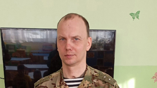На уроке мужества до полусмерти избили ветерана боевых действий: агрессору заменили статью
