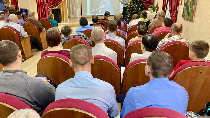 В Энгельсском доме-интернате отпраздновали Международный день инвалидов