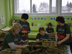 Часто случается, что зимой пацаны из 300 переходят в 200, потому что замерзают в танке. Как волонтеры из Саратовской области помогают спасать солдат на СВО