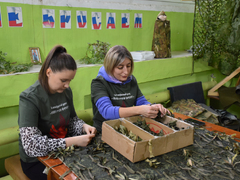 Часто случается, что зимой пацаны из 300 переходят в 200, потому что замерзают в танке. Как волонтеры из Саратовской области помогают спасать солдат на СВО