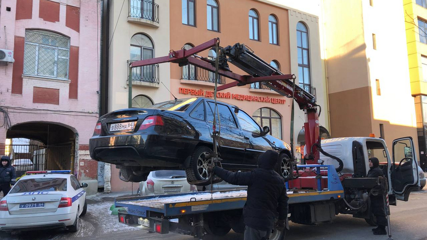 Опубликован список всех штрафстоянок Саратовской области