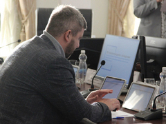 В бюджет Саратова закладывают деньги на повышение зарплат