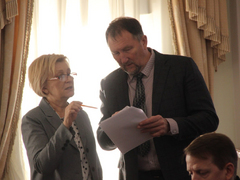 В бюджет Саратова закладывают деньги на повышение зарплат