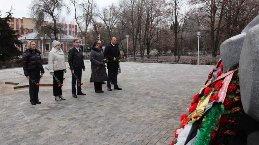 В Балашове почтили память героев Отечества