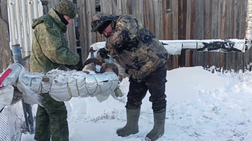 Крыши поврежденных штормом энгельсских школ восстановят в кратчайшие сроки