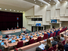 Охрана школ, зарплаты бюджетникам, выплаты по инвесткредитам: утверждены последние в 2025 году поправки в областной бюджет