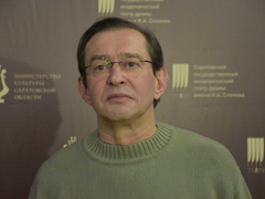 Мне ничего не страшно: Константин Хабенский рассказал о саратовской театральной публике