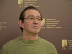 Мне ничего не страшно: Константин Хабенский рассказал о саратовской театральной публике