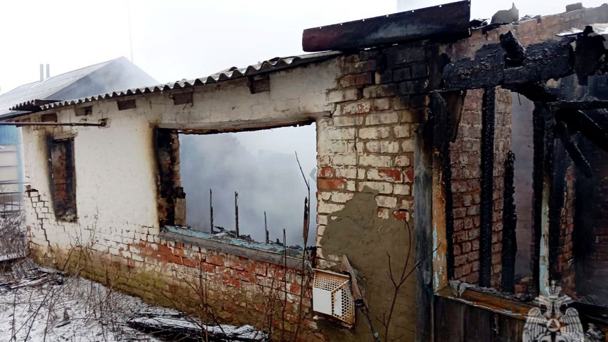 На ночном пожаре погибли двое мужчин