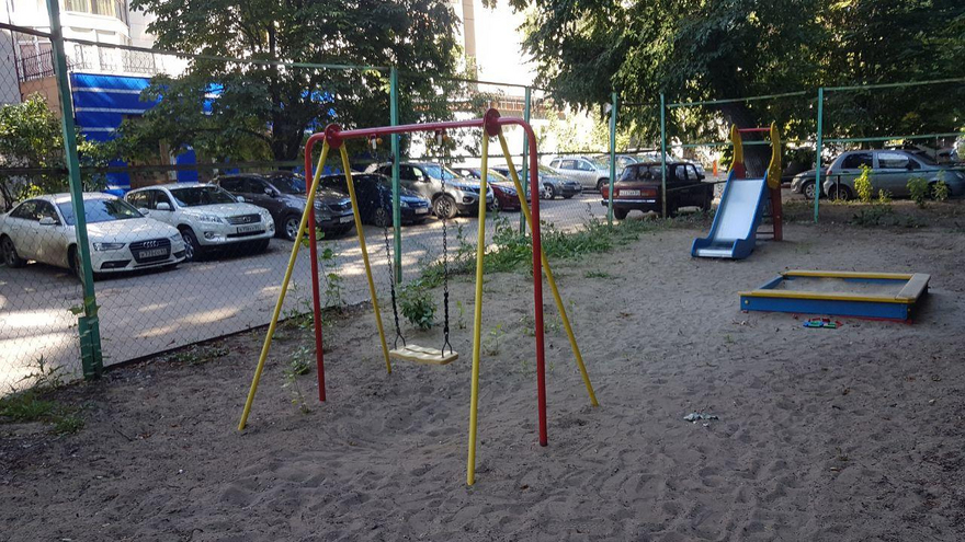 Вячеслав Володин предложил запустить в Саратове новый проект: теперь по детским площадкам