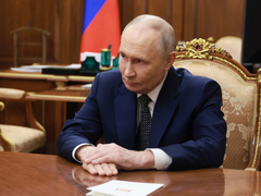 Путин поблагодарил Володина за боевую работу Госдумы