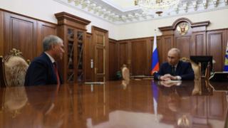 Путин поблагодарил Володина за боевую работу Госдумы