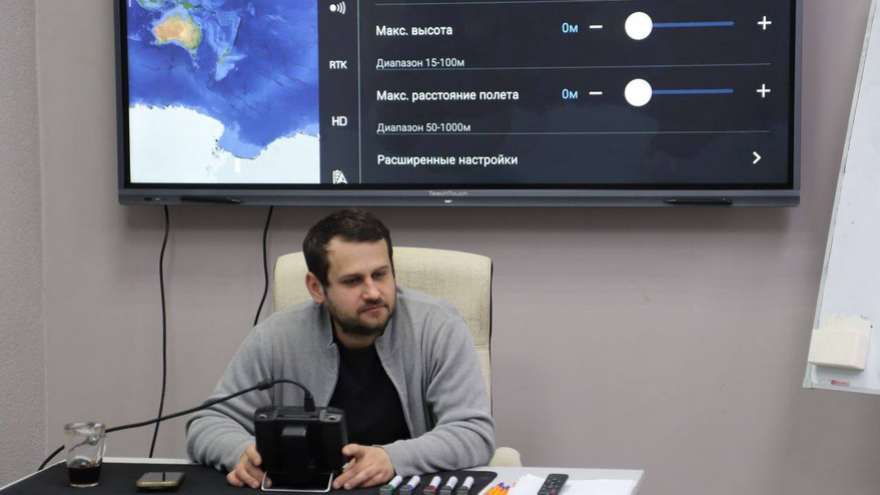 Глава района рассказал о подготовке пилотов дронов в Балашове