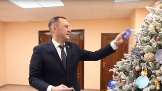 Елка желаний: Бусаргин пообещал подарить саратовским детям велосипед, коньки и поездку в Москву