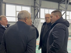 В Калининске обновили набережную и построили модульный спортзал