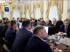 Саратовским коммунальщикам поручили круглосуточно дежурить в новогодние праздники