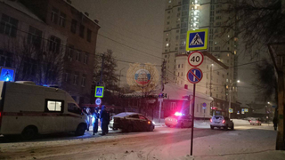В Саратове около школы сбили пенсионерку