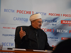 Глава мусульман Поволжья высказался об исламофобии и мигрантах в Саратовской области