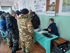 Работают без сна и отдыха в мороз: в Саратовской области больше сотни человек ищут 15-летнего подростка