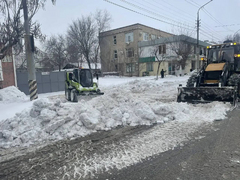В Энгельсском районе вывезли 1,7 тысячи кубометров снега