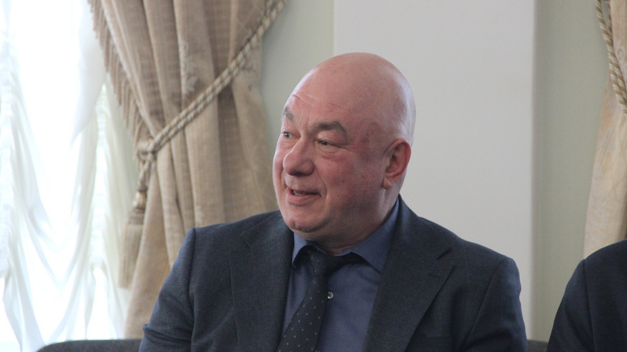 Во Фрунзенском районе снесли 176 незаконных рекламных баннеров