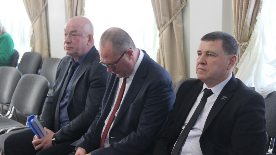 Во Фрунзенском районе снесли 176 незаконных рекламных баннеров