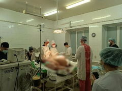 В Саратовской области прооперировали 200-килограммовую пациентку: потребовалось четыре хирурга