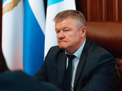 Исаев потребовал усилить борьбу с гололедом в Саратове