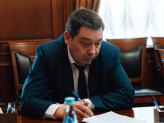 Исаев потребовал усилить борьбу с гололедом в Саратове