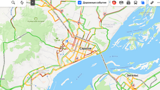 Саратовцы встали в 9-балльных пробках