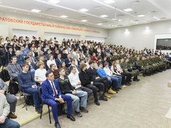 Сергей Наумов провел лекцию по военной истории России для 5 тысяч школьников и студентов ПФО